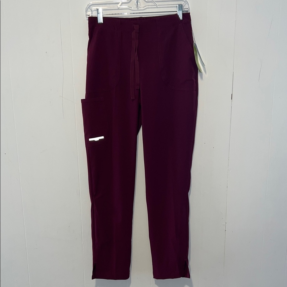 Skechers by Barco Women's Burgundy Cargo Scrub Pants Elastic Tie Pockets 0312263